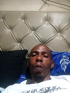 Dick5nn online show from February 2026 09:28:01 PM