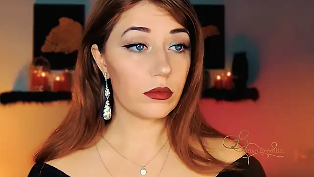 MissBeverlyMills online show from November 2025 02:27:01 AM