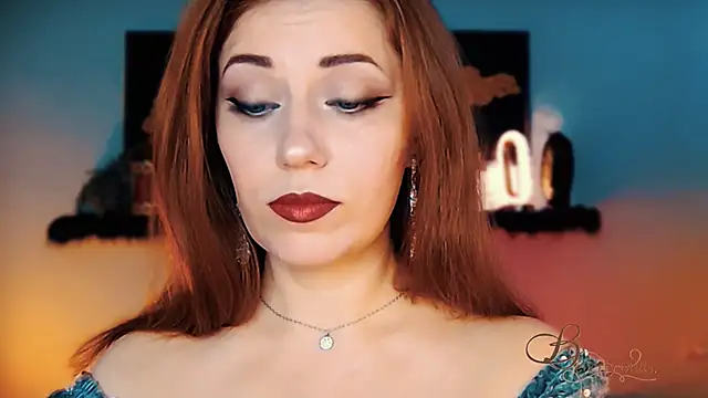 MissBeverlyMills online show from November 2025 06:02:01 AM