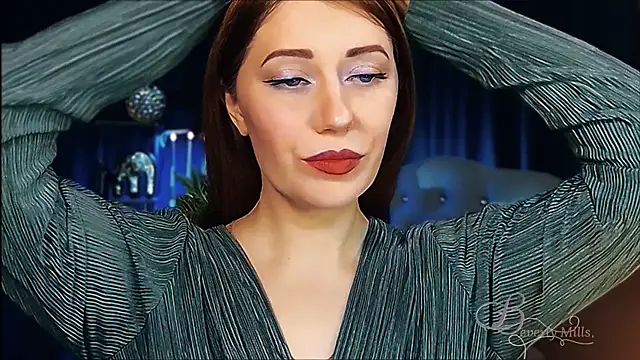 MissBeverlyMills online show from April 2026 02:30:01 PM