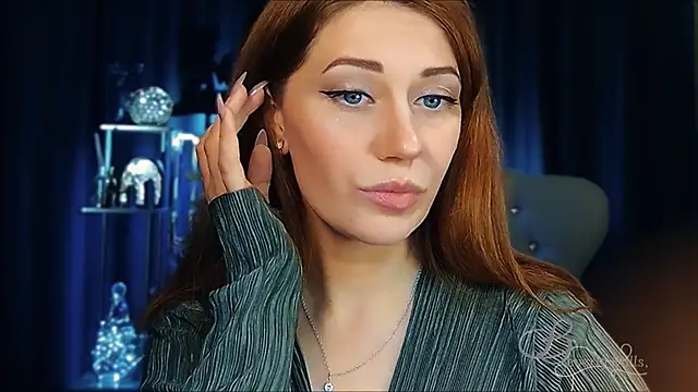 MissBeverlyMills online show from April 2026 10:54:01 AM