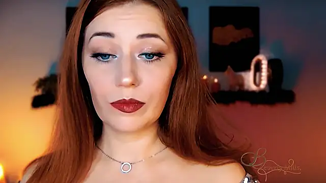 MissBeverlyMills online show from November 2025 02:59:02 AM