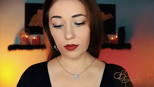 MissBeverlyMills online show from November 2025 03:10:02 AM