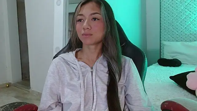 hantonella  online show from April 2026 01:36:02 PM