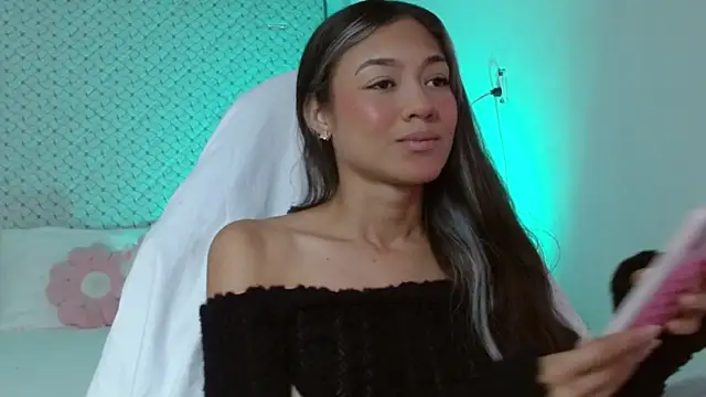 hantonella  online show from April 2026 03:35:01 PM