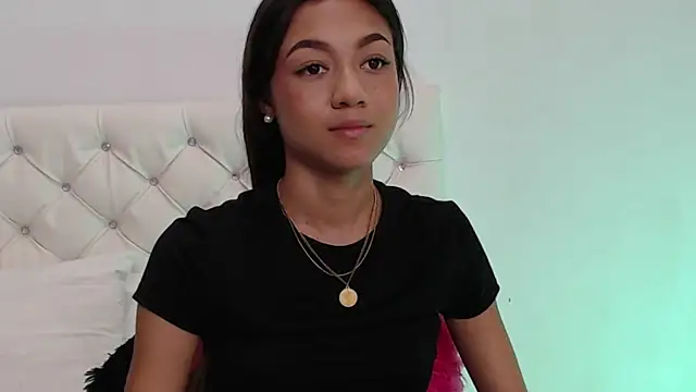 Snapshot of hantonella_ chatting on March 2025 02:56:02 PM hantonella  online show from March 2025 02:56:02 PM