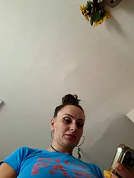 Snapshot of dolcevita002 chatting on July 2026 07:26:01 AM dolcevita002 online show from July 2026 07:26:01 AM