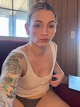 MaggieMayI89 online show from February 2026 05:56:02 PM