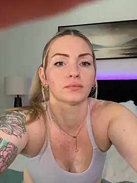 MaggieMayI89 online show from June 2026 05:12:02 PM