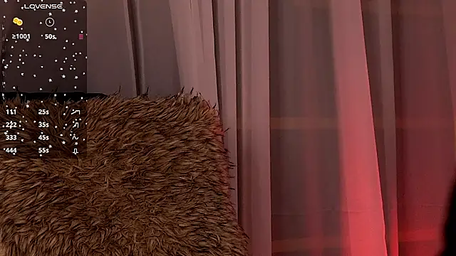 Snapshot of CynthiaWest chatting on February 2026 04:21:01 AM CynthiaWest online show from February 2026 04:21:01 AM