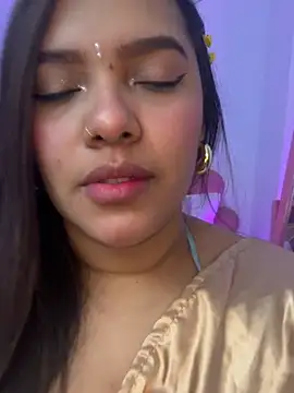 krishaa  online show from February 2026 12:33:01 PM