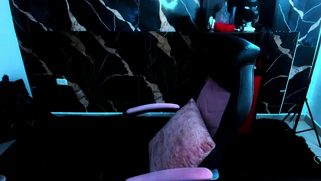 True Bdsm online show from November 2025 06:08:01 PM