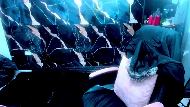 True Bdsm online show from November 2025 06:08:02 PM