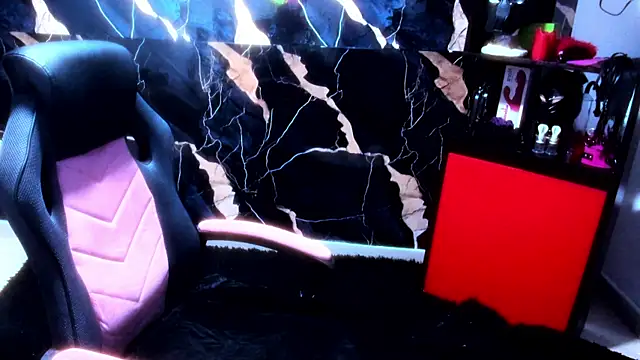 True Bdsm online show from October 2025 07:48:01 PM