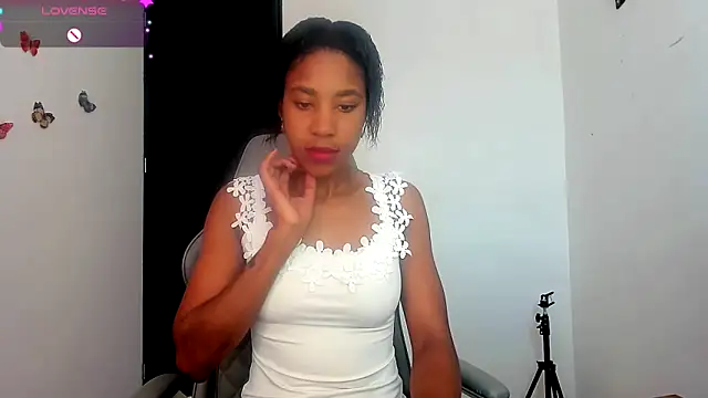 Snapshot of Nala_j8 chatting on November 2025 02:31:02 PM Nala j8 online show from November 2025 02:31:02 PM