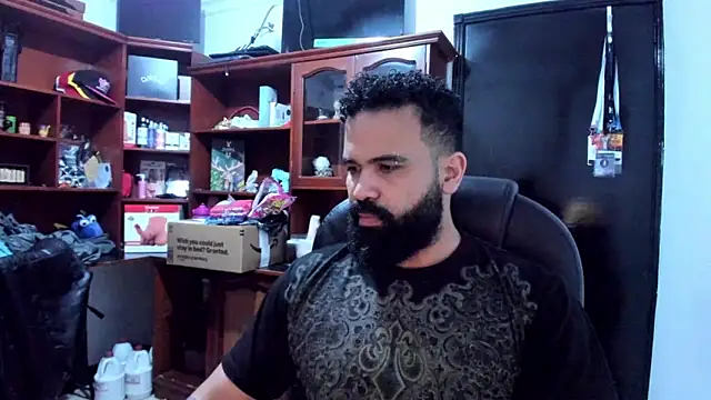 Drako Argentii online show from March 2025 04:41:02 AM