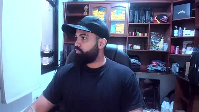 Drako Argentii online show from February 2025 01:11:01 PM