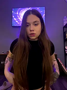 Snapshot of Vikki_toriya chatting on November 2025 12:26:01 AM Vikki toriya online show from November 2025 12:26:01 AM