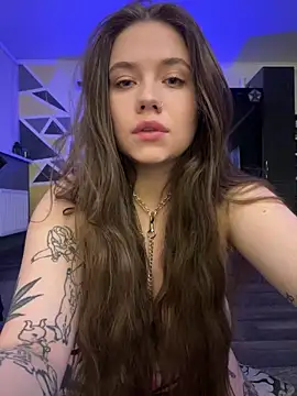 Snapshot of Vikki_toriya chatting on November 2025 01:32:02 AM Vikki toriya online show from November 2025 01:32:02 AM