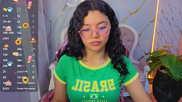 victoria castillo b online show from March 2026 07:46:01 PM