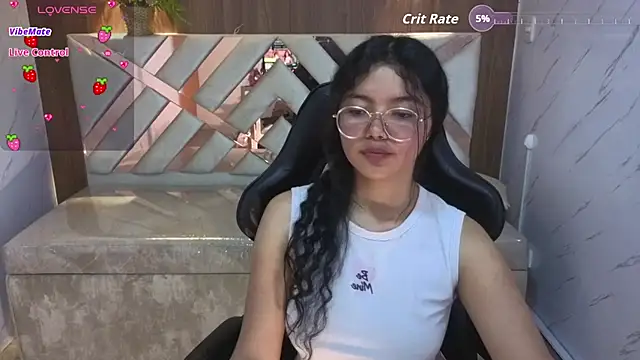 victoria castillo b online show from October 2025 03:14:01 PM
