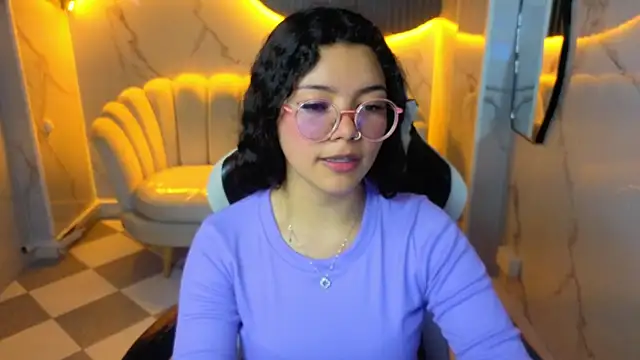 victoria castillo b online show from February 2026 07:58:02 PM