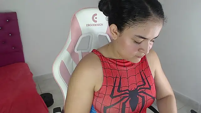 diana fitass online show from April 2026 01:29:02 AM
