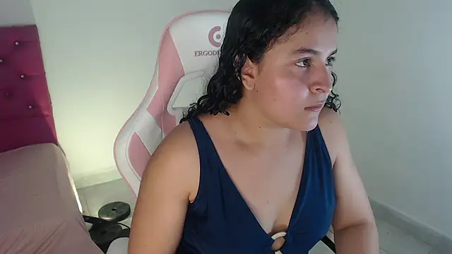 diana fitass online show from April 2026 01:34:01 AM