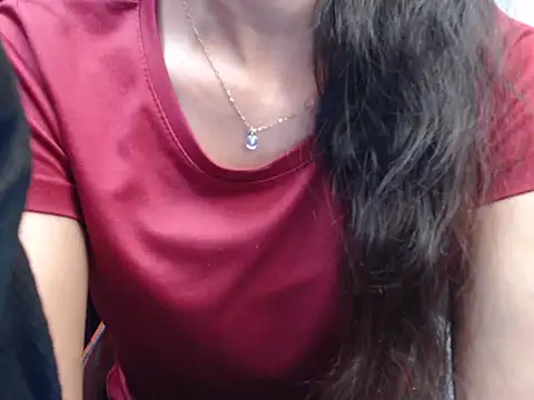 Angel kiyara online show from November 2025 04:43:02 PM