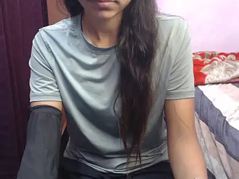 Angel kiyara online show from November 2025 07:36:02 PM