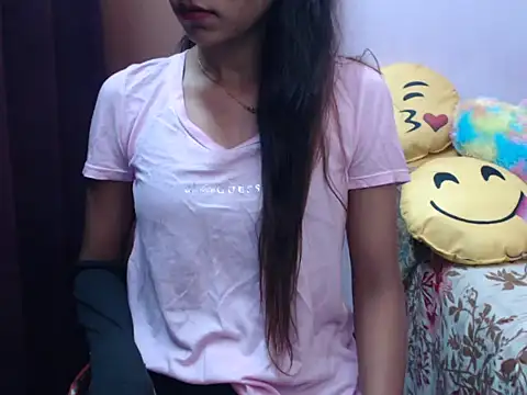 Snapshot of Angel_kiyara chatting on October 2025 06:53:02 PM Angel kiyara online show from October 2025 06:53:02 PM