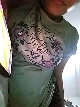 Snapshot of _sonal_sharma chatting on September 2025 06:58:01 PM sonal sharma online show from September 2025 06:58:01 PM