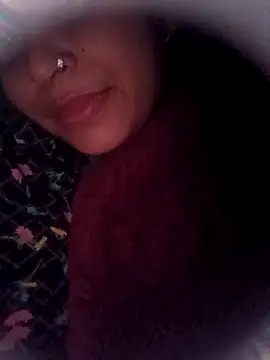 Snapshot of _sonal_sharma chatting on December 2025 06:28:02 PM sonal sharma online show from December 2025 06:28:02 PM