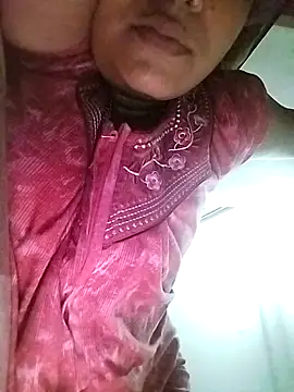 Snapshot of _sonal_sharma chatting on September 2025 08:18:02 PM sonal sharma online show from September 2025 08:18:02 PM