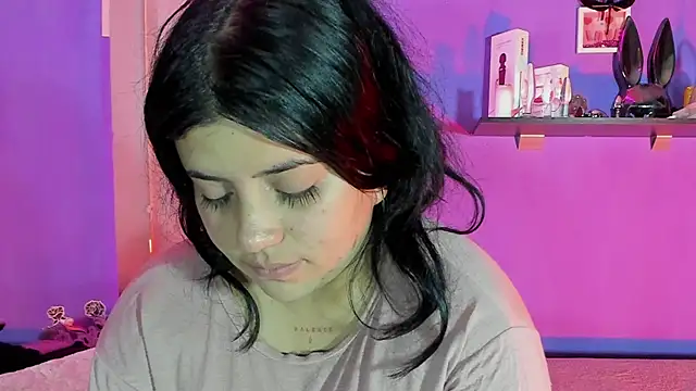 Snapshot of Alexa_Espinoza chatting on February 2025 02:27:02 PM Alexa Espinoza online show from February 2025 02:27:02 PM