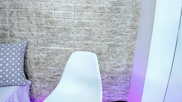 Snapshot of bonnie-love chatting on December 2025 08:03:01 PM bonnie-love online show from December 2025 08:03:01 PM