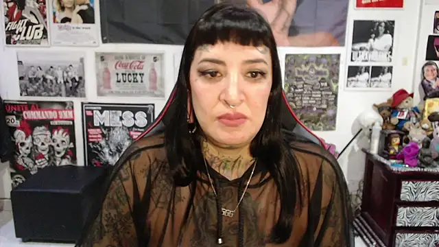 Rollyderolandia666 online show from December 2025 10:09:02 PM