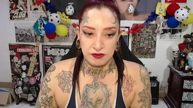 Snapshot of Rollyderolandia666 chatting on July 2026 10:31:02 PM Rollyderolandia666 online show from July 2026 10:31:02 PM