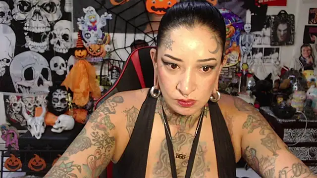 Rollyderolandia666 online show from October 2025 09:36:01 PM