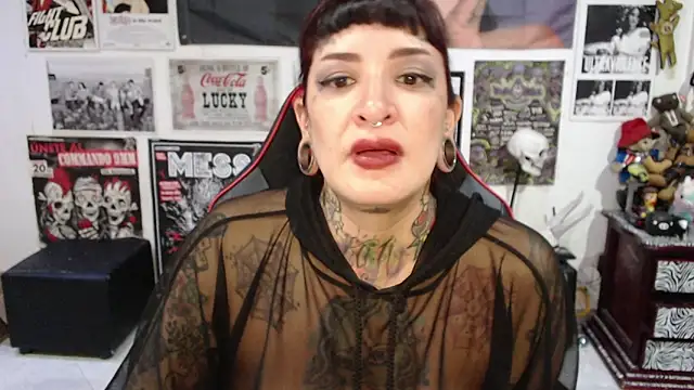 Rollyderolandia666 online show from March 2026 10:32:01 PM