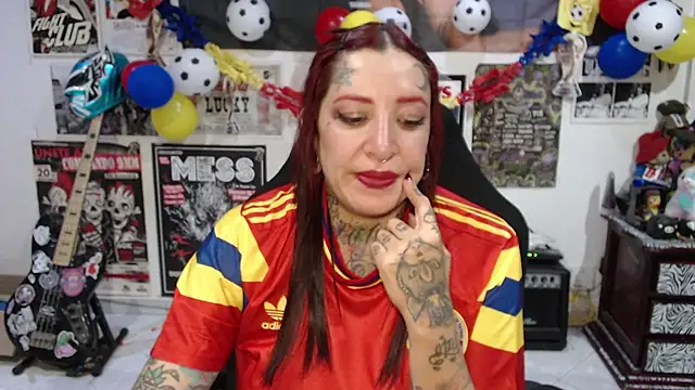 Snapshot of Rollyderolandia666 chatting on June 2026 12:42:01 AM Rollyderolandia666 online show from June 2026 12:42:01 AM