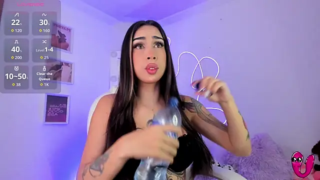 Snapshot of JulietaBomGV chatting on November 2025 04:10:01 PM JulietaBomGV online show from November 2025 04:10:01 PM