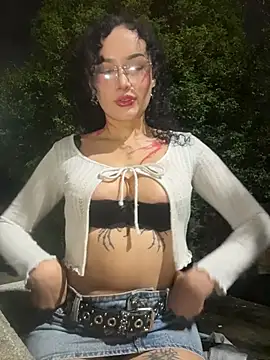 Electra doll  online show from November 2025 12:33:02 AM