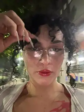 Electra doll  online show from November 2025 11:49:01 PM