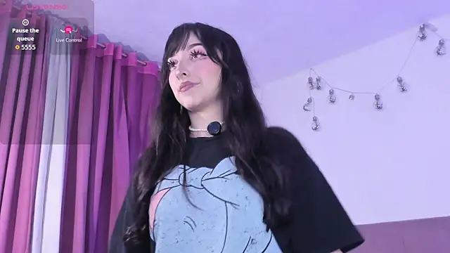 Snapshot of v1cky_ chatting on November 2025 12:21:02 AM v1cky online show from November 2025 12:21:02 AM