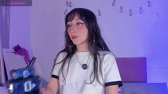 v1cky  online show from April 2026 12:28:01 AM