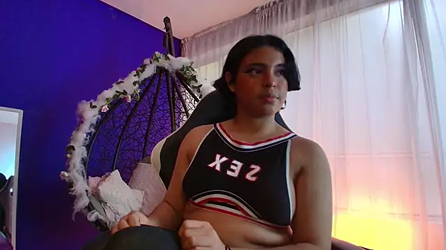 Emmapark  online show from February 2026 08:48:02 PM