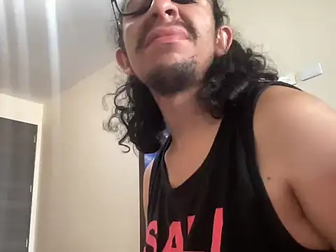 littlelatinhunter online show from October 2025 11:42:02 AM