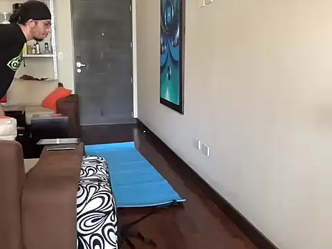 littlelatinhunter online show from February 2026 12:16:01 PM