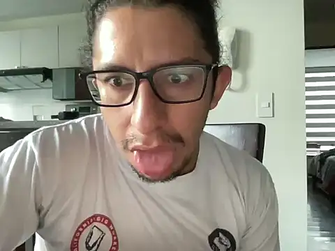 littlelatinhunter online show from January 2026 11:49:01 AM